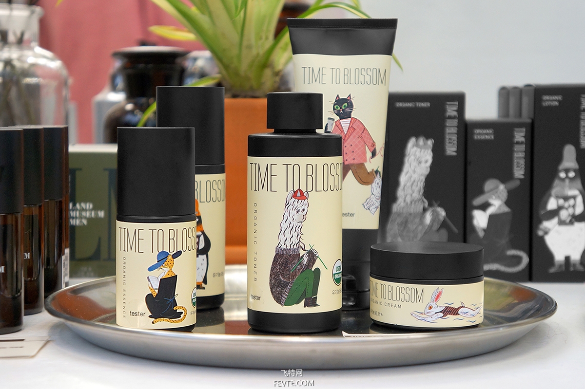 亞克力化妝品瓶子生產廠家告訴你,聚酯塑料PET瓶的開發與應用 亞克力化妝品瓶子生產廠家告訴你,聚酯塑料PET瓶的開發與應用