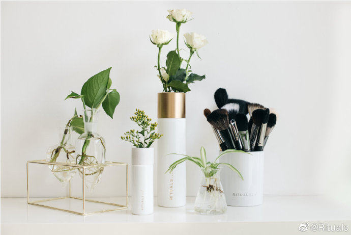 化妝品塑料包裝瓶的簡介及生產注意事項 化妝品塑料包裝瓶的簡介及生產注意事項