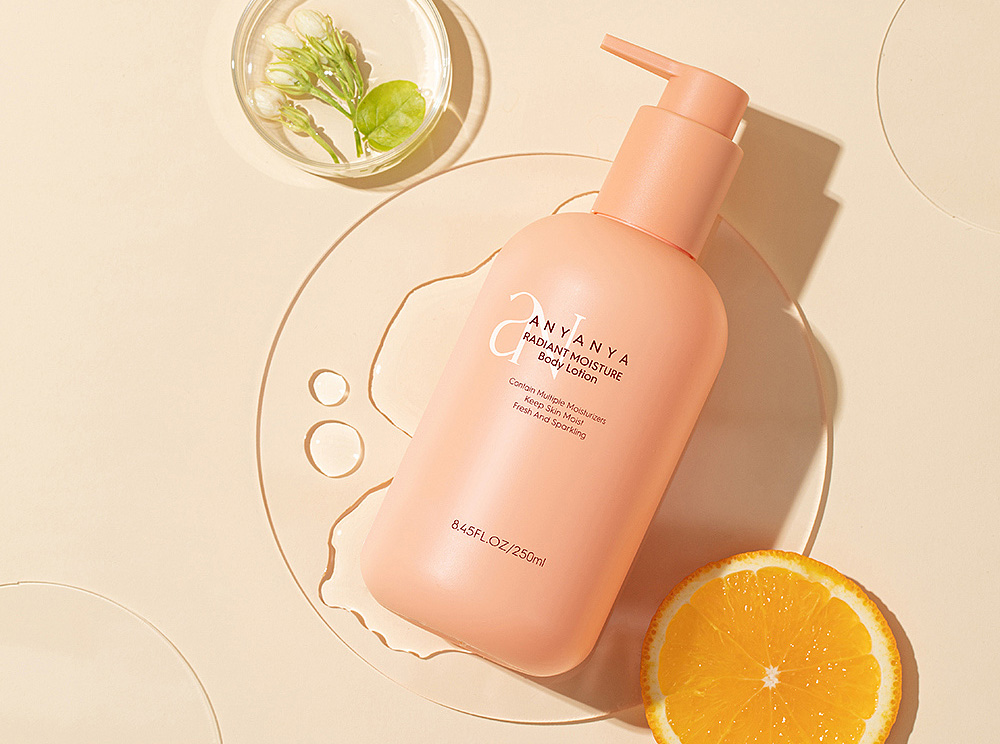 Dior“羽衣霓裳”杠上花西子,國際大牌也想做“中國風” Dior“羽衣霓裳”杠上花西子,國際大牌也想做“中國風”