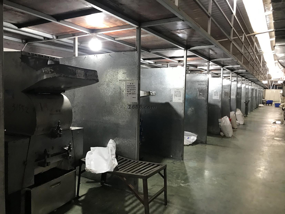 廣州云輝塑料包裝工廠實(shí)景