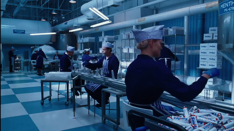 再也不用「擠牙膏」,高露潔換上的「潤(rùn)滑劑」包裝,讓牙膏從此一滴不剩 再也不用「擠牙膏」,高露潔換上的「潤(rùn)滑劑」包裝,讓牙膏從此一滴不剩