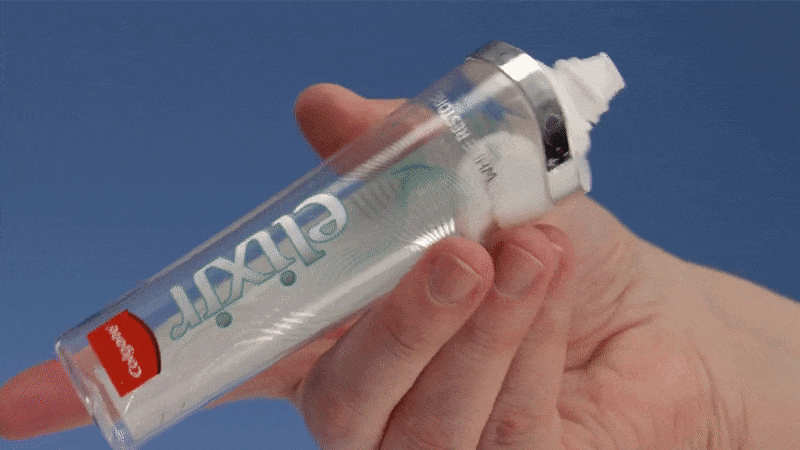 再也不用「擠牙膏」,高露潔換上的「潤(rùn)滑劑」包裝,讓牙膏從此一滴不剩 再也不用「擠牙膏」,高露潔換上的「潤(rùn)滑劑」包裝,讓牙膏從此一滴不剩