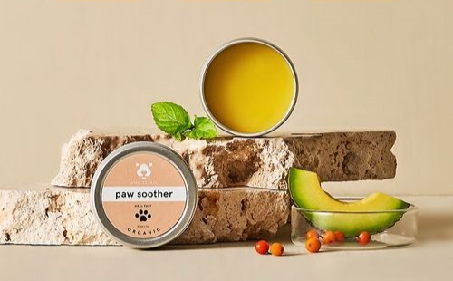 國內(nèi)外巨頭相繼入局,寵物洗護(hù)品成為新的掘金賽道? 國內(nèi)外巨頭相繼入局,寵物洗護(hù)品成為新的掘金賽道?